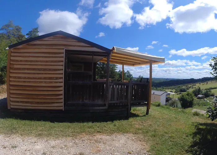Camping Les Terrasses De Dordogne Rouffignac-Saint-Cernin-de-Reilhac