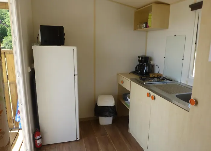 Les Terrasses De Dordogne 3* Rouffignac Saint-Cernin