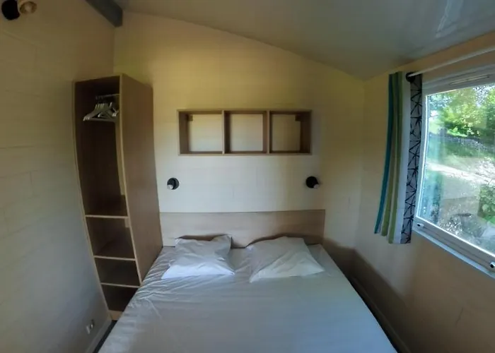 Camping Les Terrasses De Dordogne